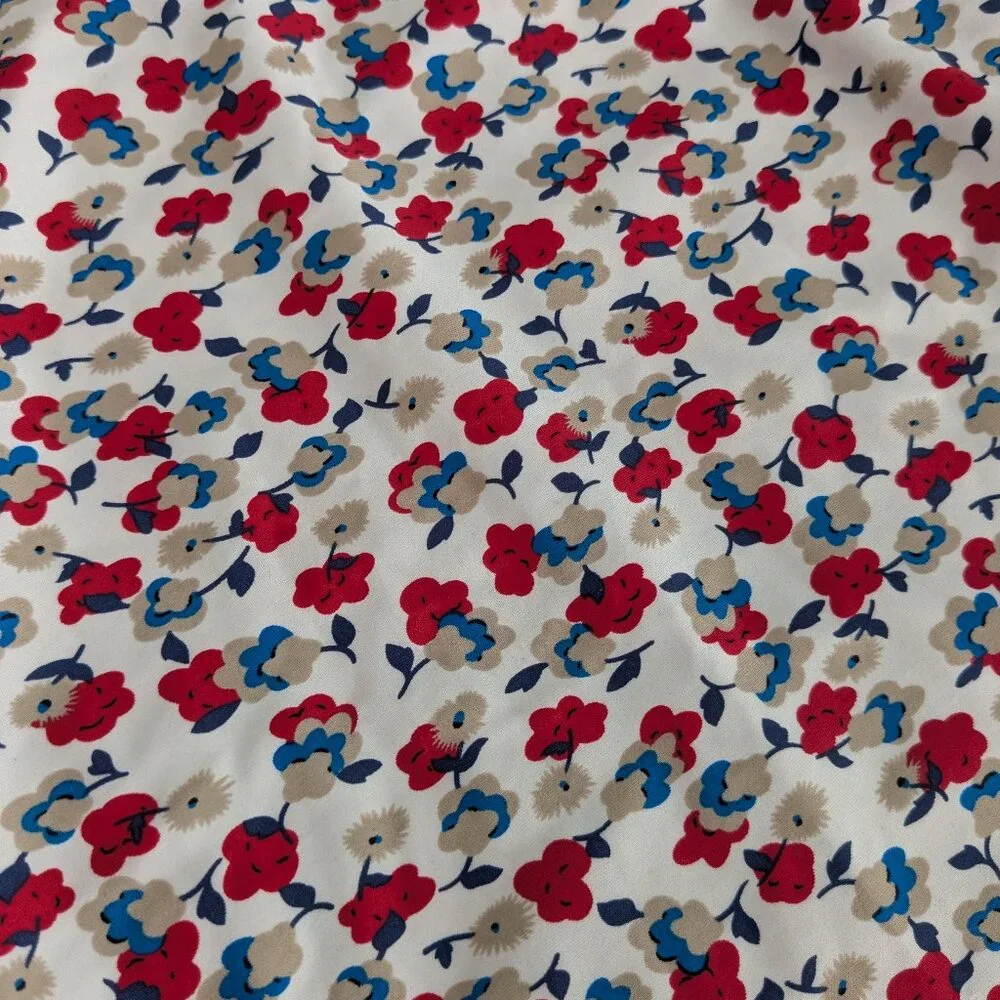 ⭐ Marina West floral rash guard size 10-11